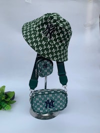 new york yankees bucket hat and bag set